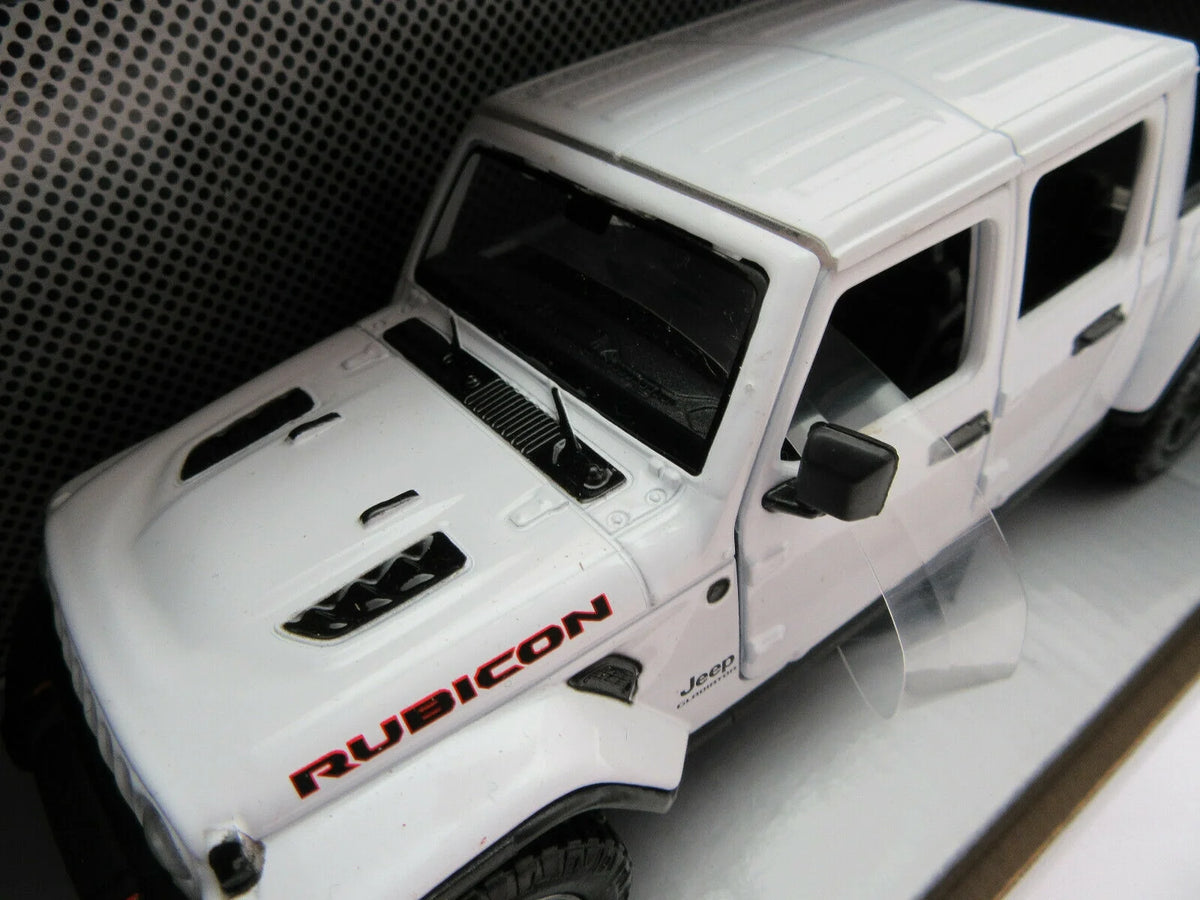 Black 1/24 Diecast Model Car Y180