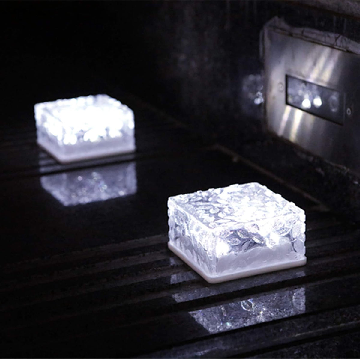 Solar Ice Cube Lights Outdoor Waterproof Path Lights 4 Pack I9633