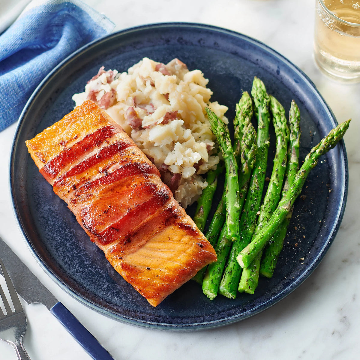 Atlantic Salmon, Frozen 30 oz (6 Count, 5 oz Portions) H6886