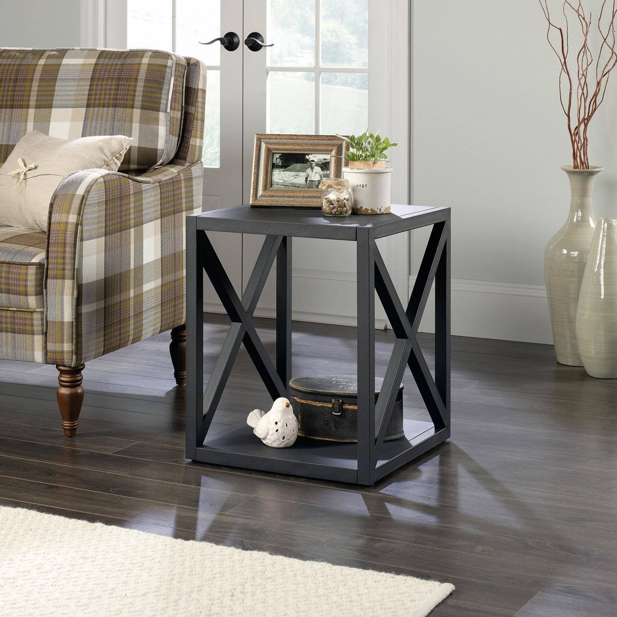 Side Table - Matte Black P69732