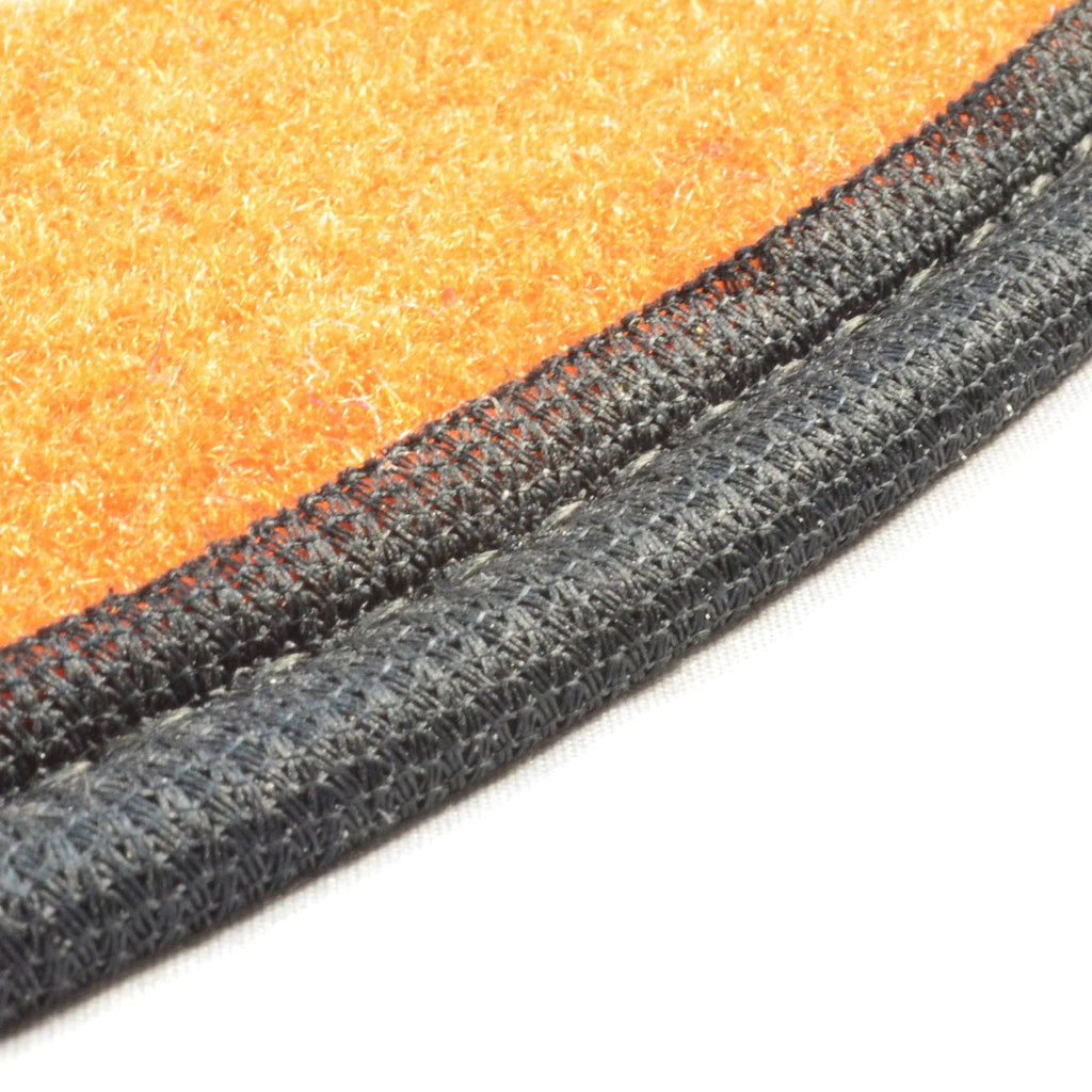 2-pc Set of Carpet Car Mats W808