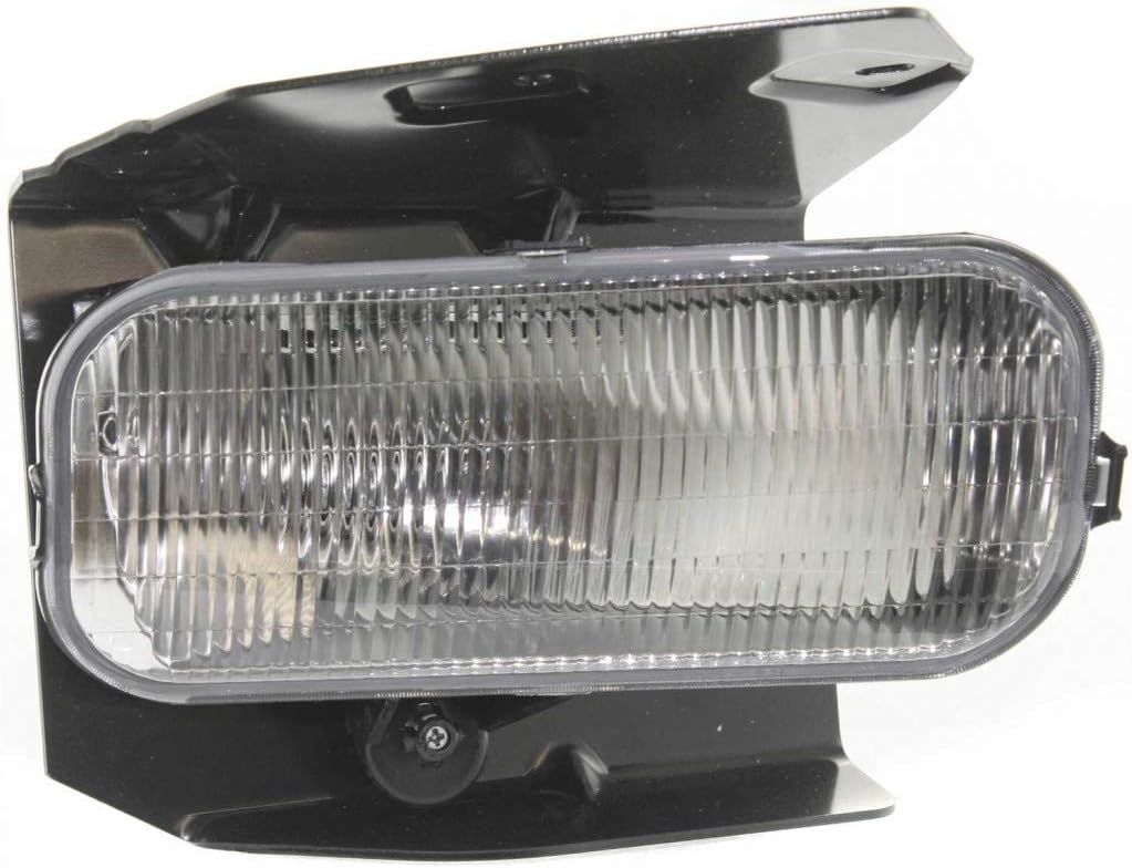 Passenger Side Fog Light with Bracket Pack of 2 E452513