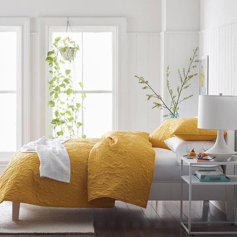 Mini Leaf Cotton Quilt Sun Yellow Size FQ T326